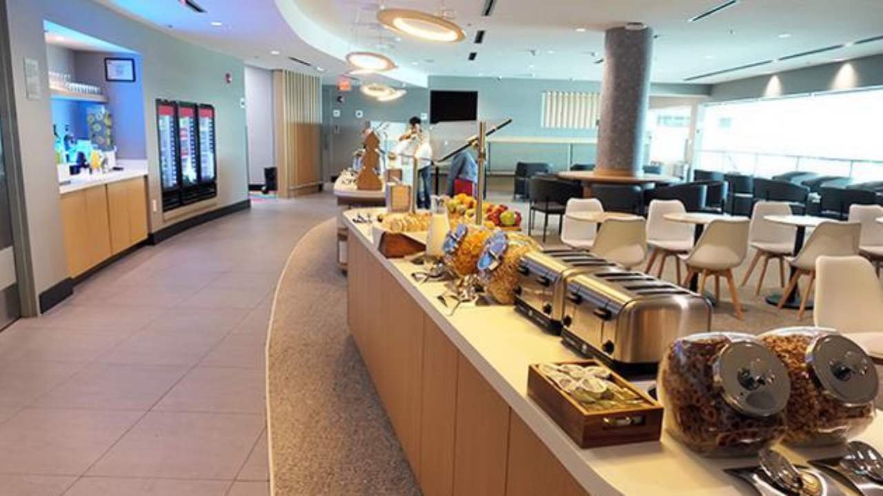 Miami Airport Lounges: Options and Terminal-Wise Location